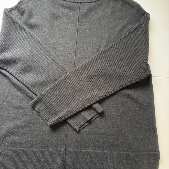 Talbots Sweater 100% Merino Wool Black Long Sleeve Shirt Top Soft Sz XL - Picture 14 of 15